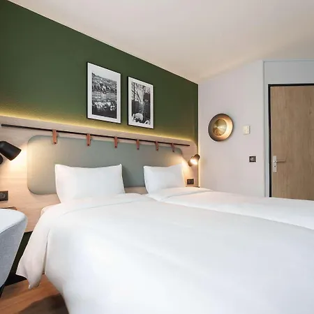 Campanile Marne La Vallee - Saint-georges 3* Bussy-Saint-Georges