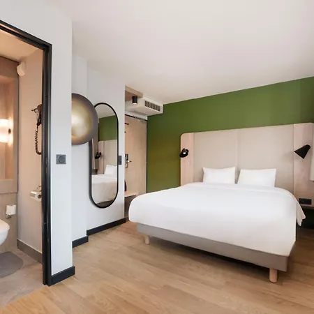 Campanile Marne La Vallee - Saint-georges 3* Bussy-Saint-Georges