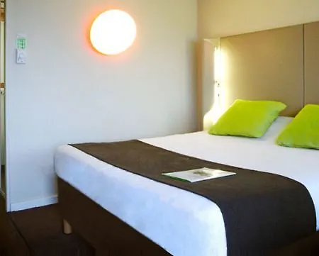 Hotel Campanile Marne La Vallee - Saint-georges 3*