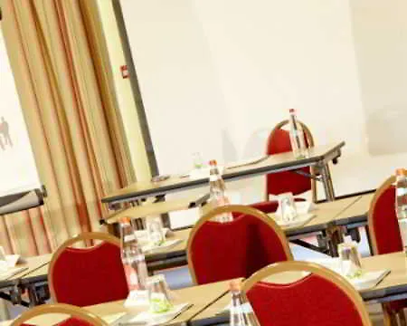 Hotel Campanile Marne La Vallee - Saint-georges